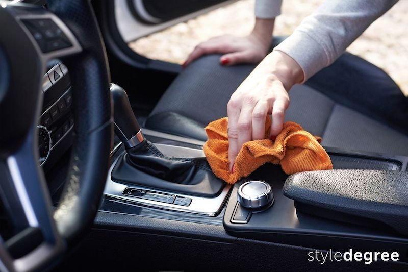 Car cleaning organizing hacks feature image, Cleaning and organizing hacks for car feature image, Style Degree, Singapore, SG, StyleMag.
